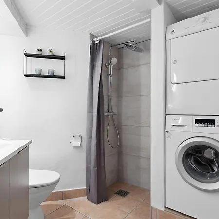 Pet Friendly In With Sauna *