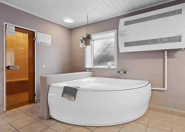 Pet Friendly Home In Ringkobing * Ringkobing